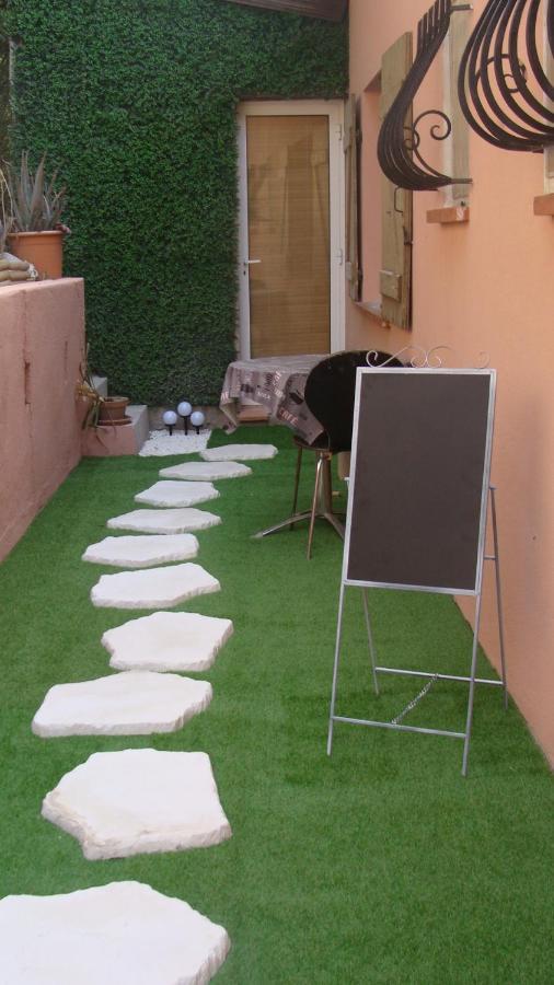 La Colline D'hote Bed & Breakfast *